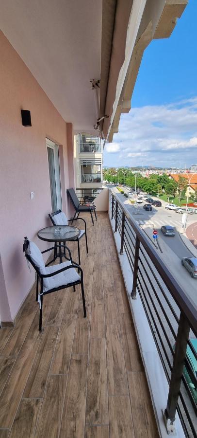 Amazing Sea View Apartment In The City Center! อเล็กซานโดรโพลิส ภายนอก รูปภาพ